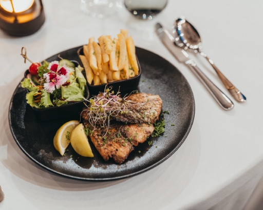 Food and beverages at Voilà Hotel for business meetings and corporate events