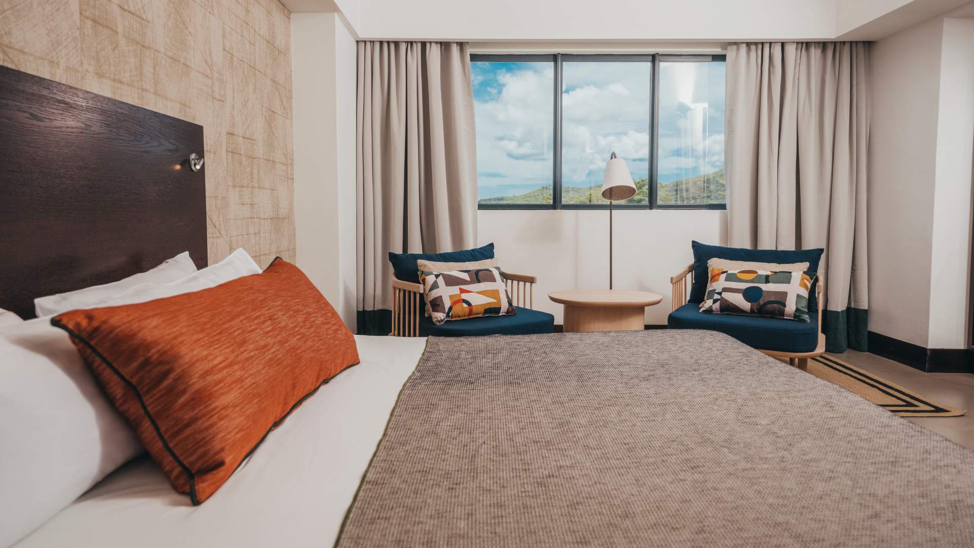 Explore central Mauritius during your business stay at Voilà Hotel