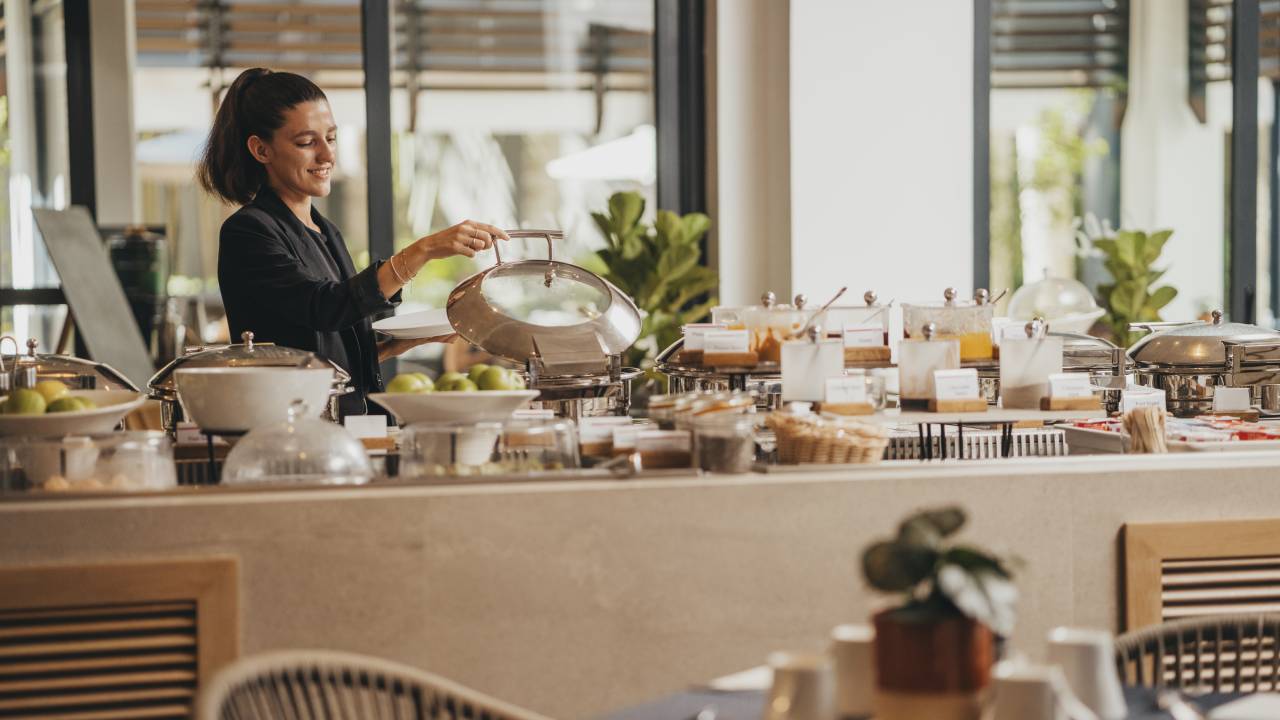 Breakfast Business Meetings at Voila Bagatelle