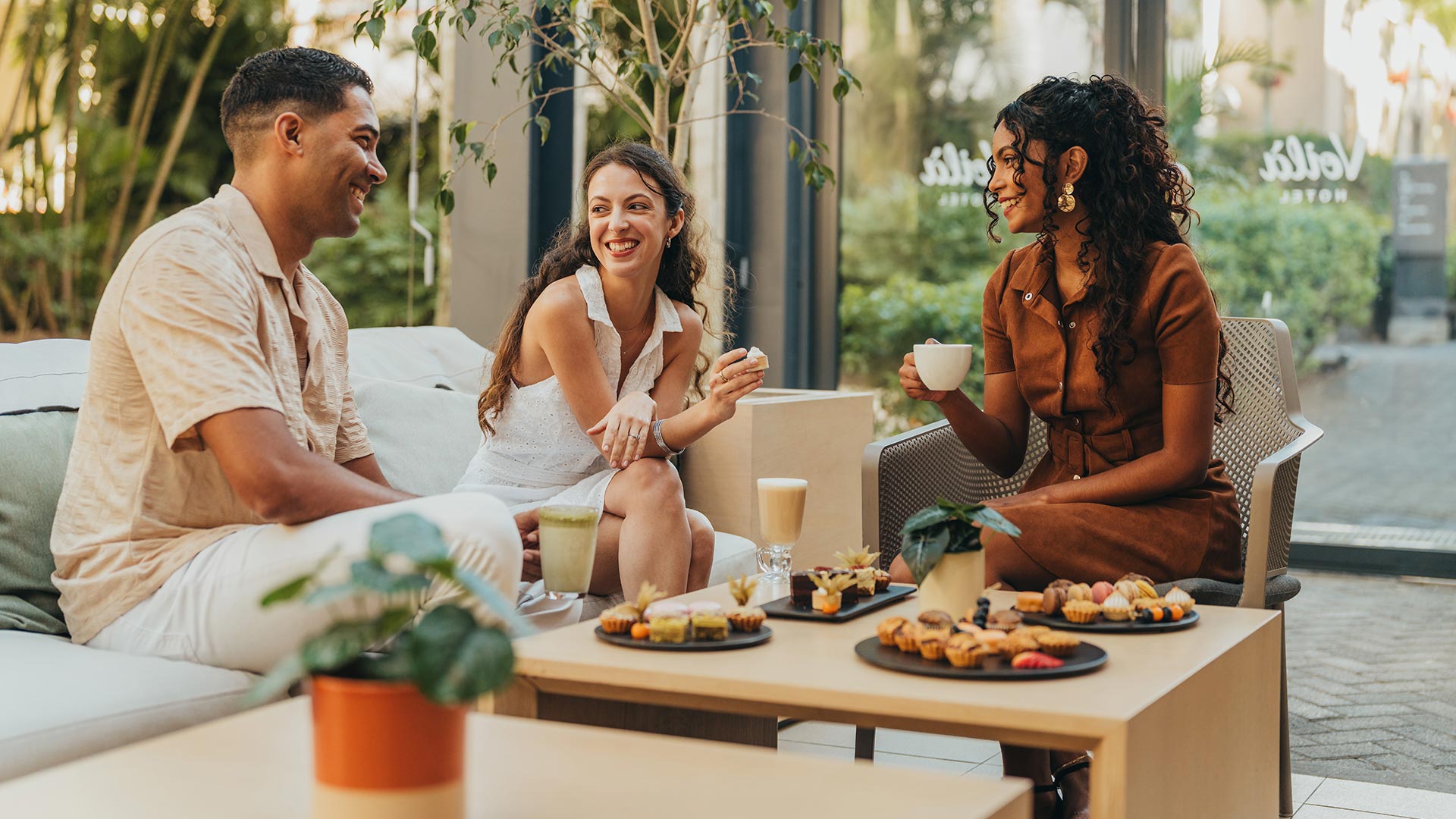 Savor the Flavors of Mauritius Voilà Hotel