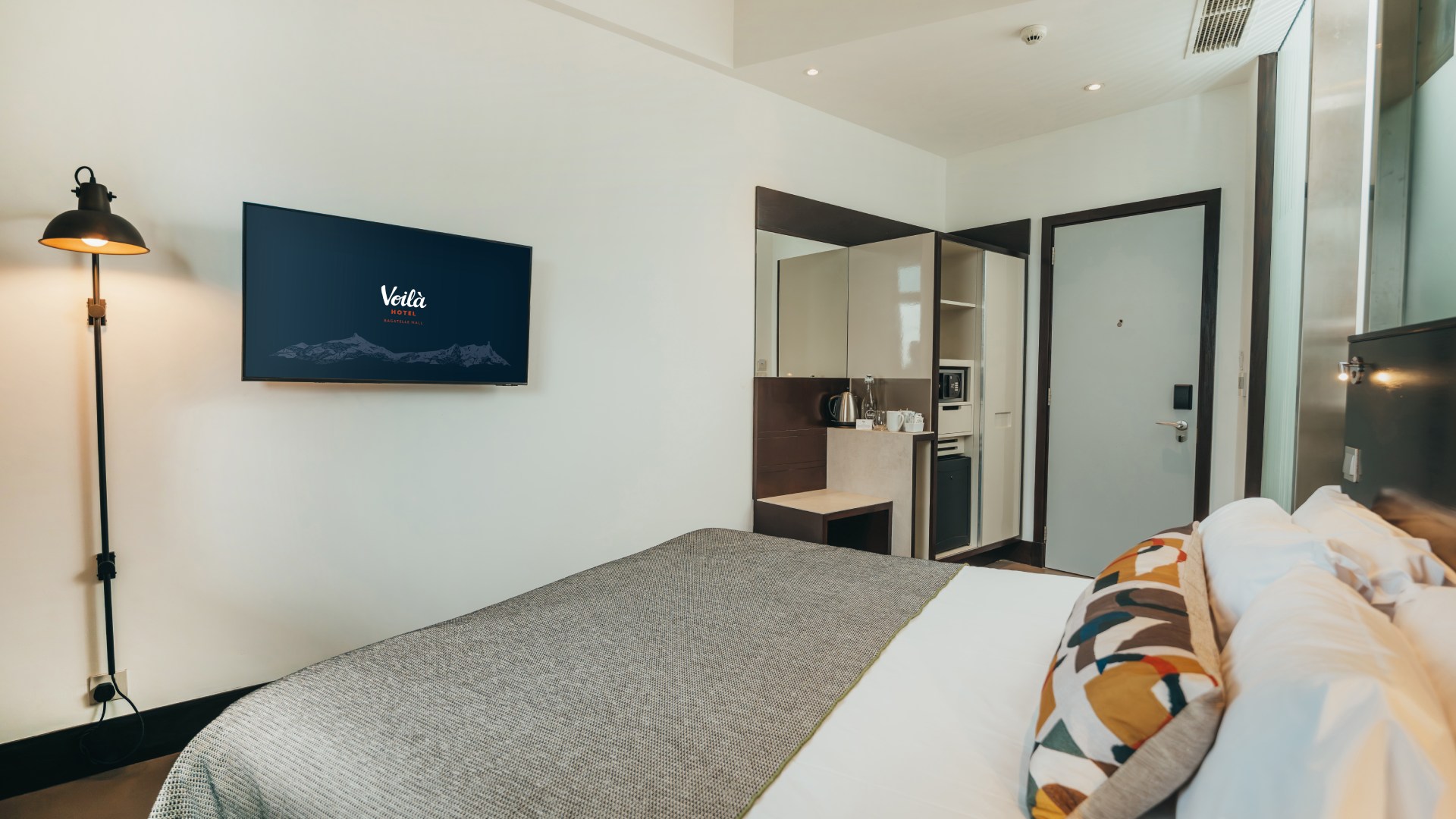 Standard room at Voilà Hotel, Mauritius